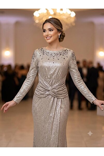 Pyramid masterpieces Embroidered Evening Dress