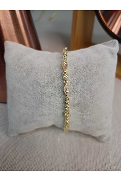 CM Jewelry İNCE GOLD TAŞLI ALTIN KAPLAMA GÖRÜNÜM ÇELİK BİLEKLİK (KADIN TAKI&A...