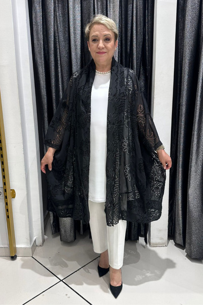 selma Büyük Beden Siyah Dantel Hırka