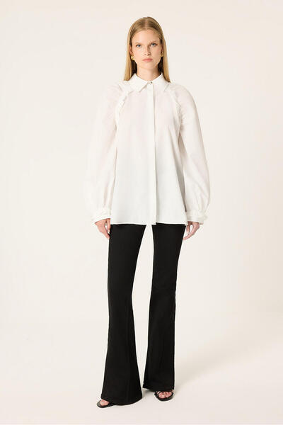 Touché Privé Balon Sleeves, Ruched Detail, Belted Shirt