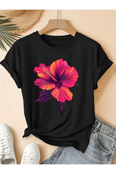 23 nisan Tropical Hibiscus Flower T-Shirt - Loose Fit Crew Neck Short Sleeve ...