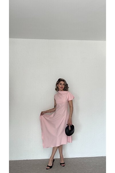 Nesil Asymmetrical Neck Midi Dress