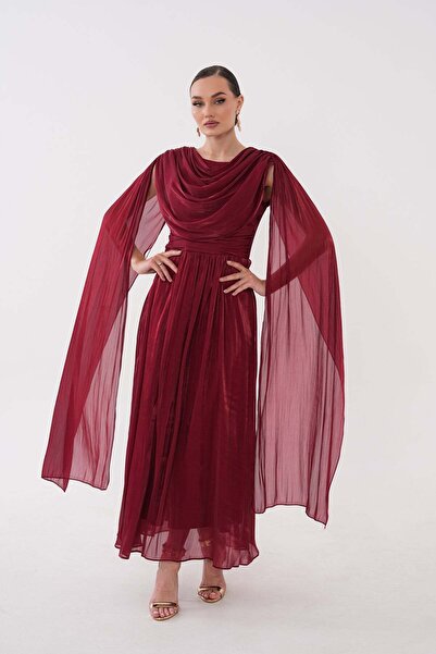 Women's Shoulder Tulle Detailed Pleated Claret Red Long Chiffon Dress