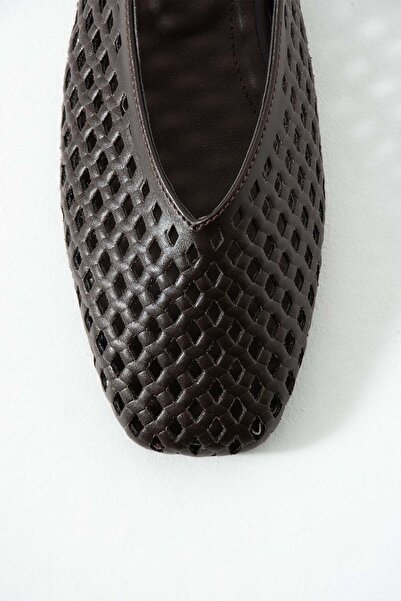 BeBeQ Store Laser Black Women's Shoes with Open Back and Rubber Detail