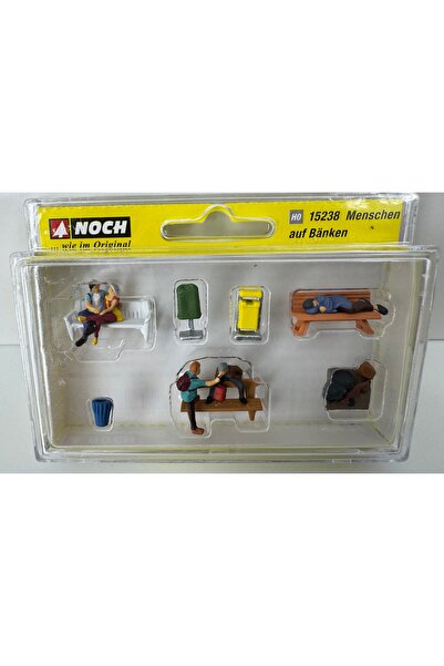 Noch Oameni pe o bancă - H0 15238