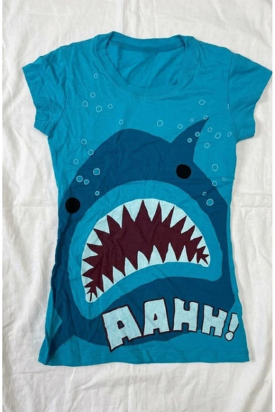 BALİNA Mavi Shark AAHH! Y2K Kısa Kollu Crop