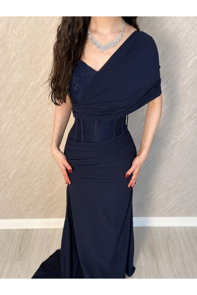 ALANOOD Off Shoulder Corset Chiffon Maxi Evening Dress with Long Train