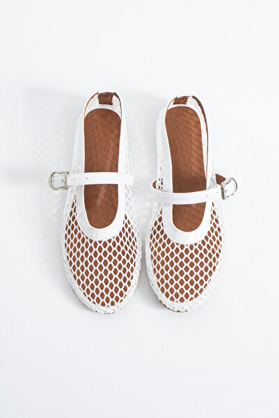 DUXAL SHOES حذاء ماري جين نسائي من أيلة مزود بإبزيم شبكي