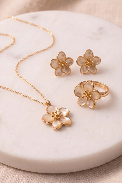 AURRARİ Colorful Sakura Flower Necklace Earrings Ring Set in Gift Box