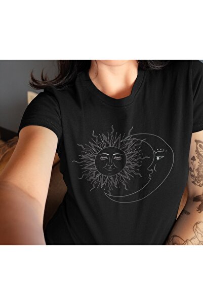 Grafftee Clothing Boho Sun Moon Printed Unisex Oversize T-Shirt