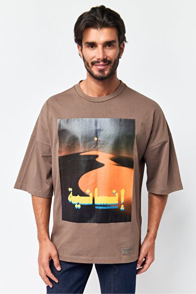 The Giving Movement Men Crew Neck Graphic Print Short Sleeve T-Shirt, Taupe
