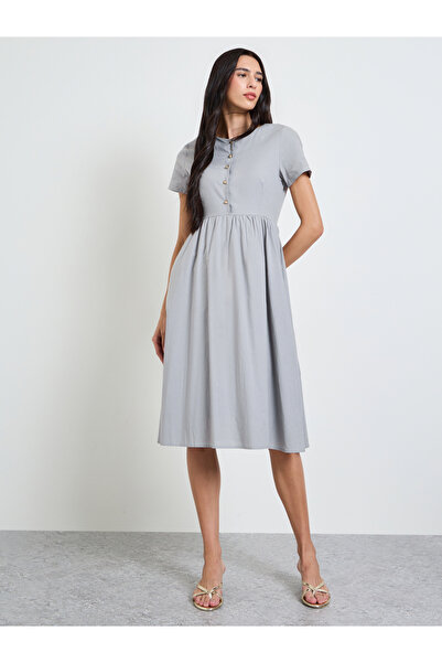 Styli Grey Solid Short Sleeves A-Line Midi Dress