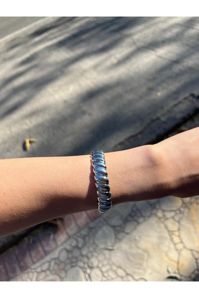 Wual giyim Patterned Elastic Steel Bracelet - Suitable for Daily Use