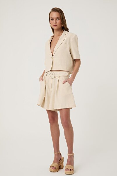 JUSTA Quzu Belt Detailed Mini Shorts Natural