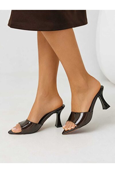 Emax Women's Patent Leather Thin Heeled Slippers, Casual and Stylish, Open Toe