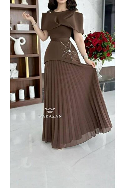 HASNAADRESS Off-shoulder pleated evening dress
