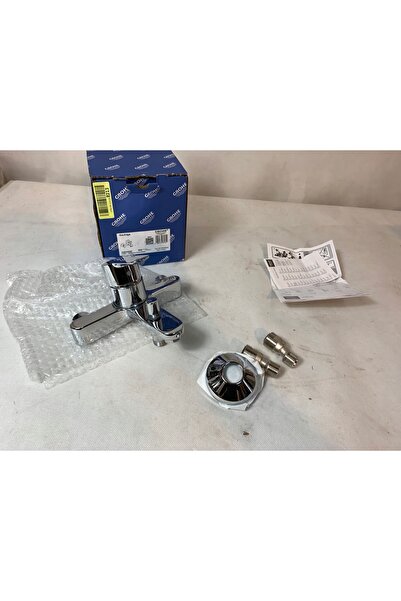 Grohe BauEdge 23334000 baterie de baie și duș montată pe perete
