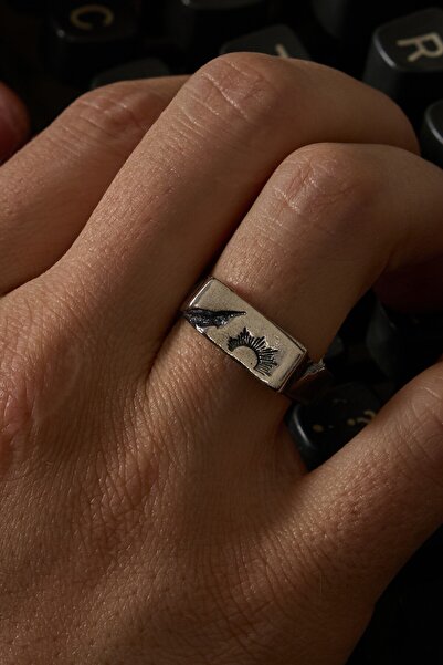 Ricco Jewellery 925 Ayar Gümüş Thunder Signet Yüzük