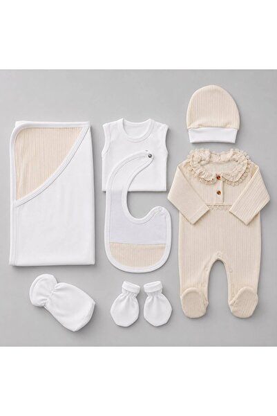 Baby day طقم ملابس حديثي الولادة الأنيق باللونين البيج والأبيض (5 قطع)