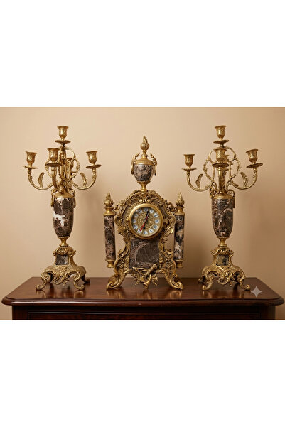 Alexandria طقم ساعة شمعدان (Candelabra Clock Set) فاخر مصنوع من مزيج النحاس ا...
