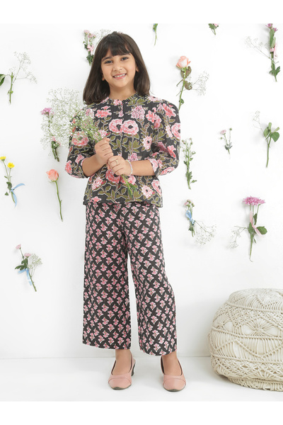 Globus By Styli Girls Black Frilled Floral Print Shirt with Pants Set