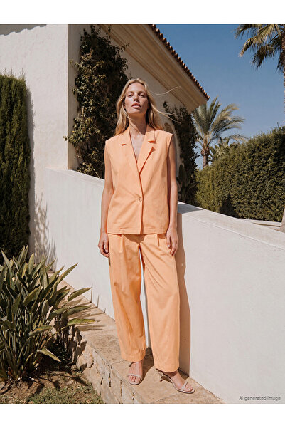 LC Waikiki Orange Carrot Cut Women's Pleated Fabric Trousers