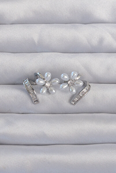 deluxe takı ve giyim Brass Silver Color Zircon Stone Curved Pearl Flower Earr...