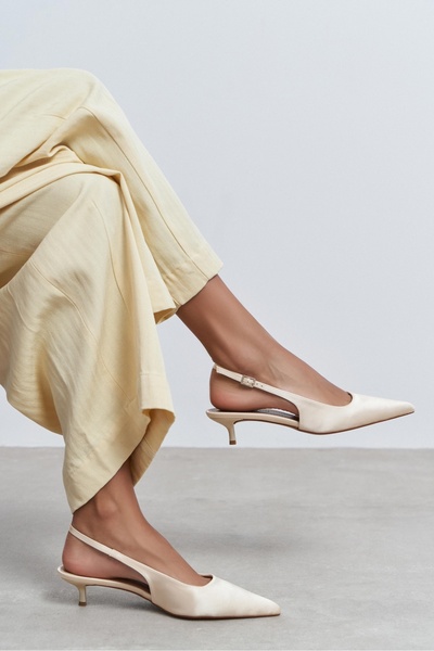 NİŞANTAŞI SHOES Rovia Beige Satin Pointed Toe Thin Heeled Women's Shoes