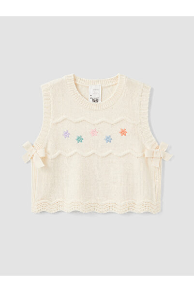 LC Waikiki Crew Neck Embroidered Girls' Knit Sweater