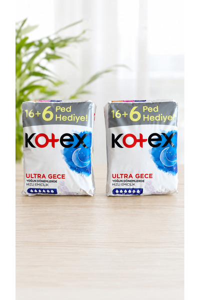 Kotex ألترا نايت 22 قطعة × 2 قطعة (44 فوطة)