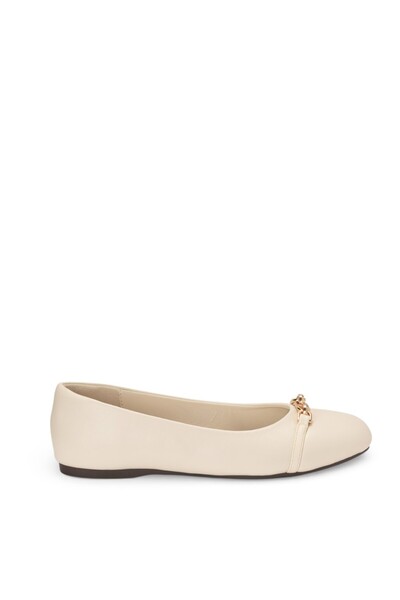 BATA Classic Everyday Ballet Flats