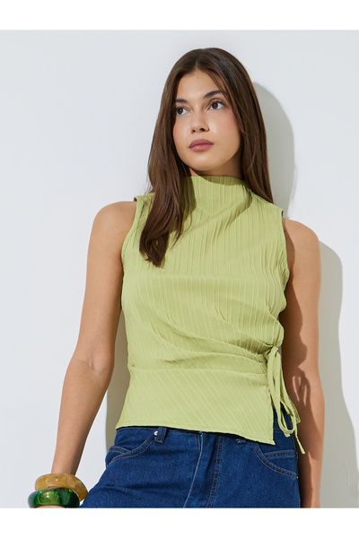 Styli Green Ribbed High Neck Tank Top