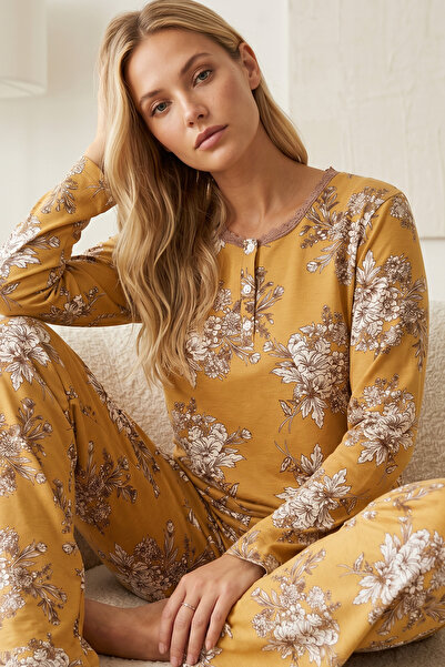 Siyah İnci Mustard Patterned Buttoned Cotton Lycra Knitted Pajama Set26240350
