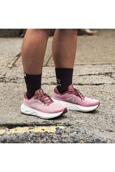 New Balance Womens W880v15