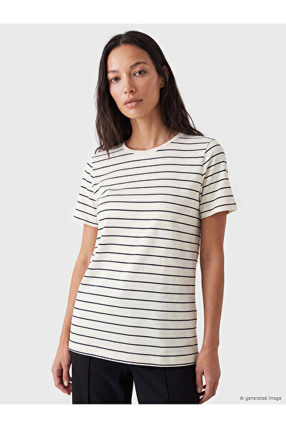 LC Waikiki Trendlucky Women's Striped T-Shirt with Oval Neckline