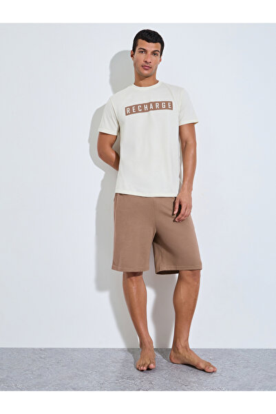 Styli White Slogan Print T-Shirt and Brown Shorts Relaxed Fit Pyjama Set