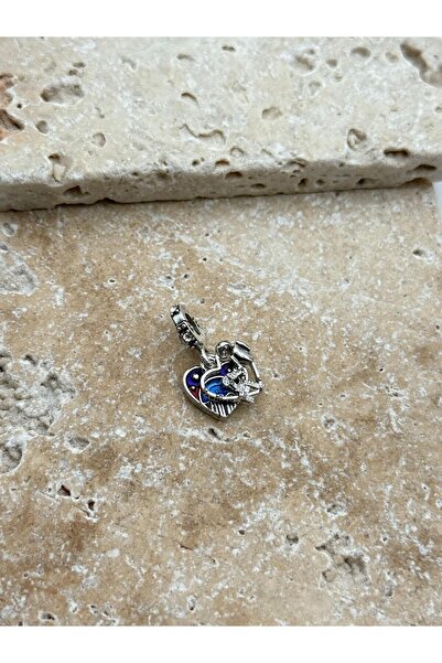 miyle PNDR Charm // CHARM-857