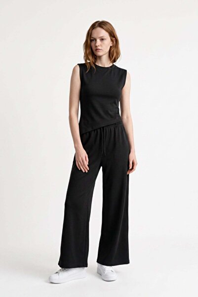 HAKKE Padded Asymmetrical Side Slit Model Set
