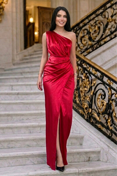 Aysan Moda Fiona Tek Kol Drapeli Saten Kırmızı Abiye