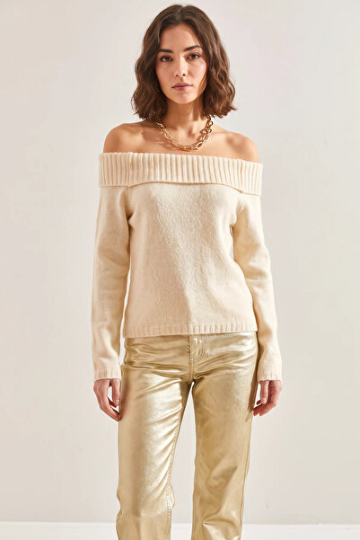 Generic Brand Women's Madonna Collar Knitwear Ecru Sweater