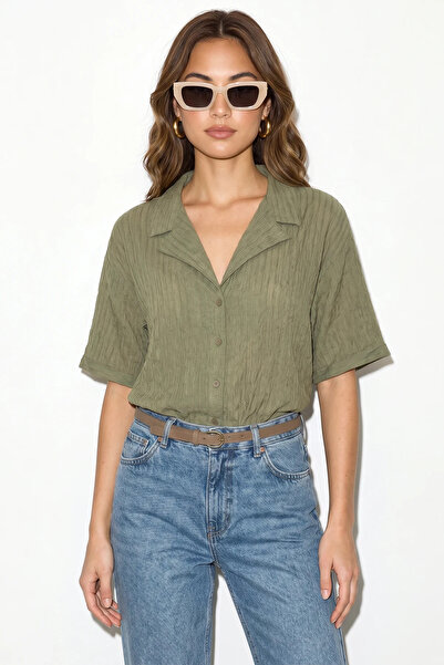 Efnaz style Women's Open Collar Self-Striped Oversize Short Sleeve Pistachio ...
