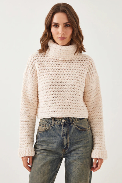 Efnaz style Women's Turtleneck Braided Knitwear Cream Sweater