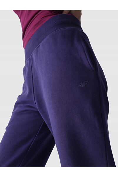 4F Pantaloni de damă F0946 bleumarin 4FWMM00TTROF0946 31S R. S