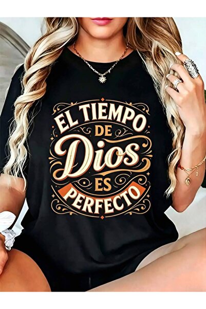 21JNRY تي شيرت نسائي كاجوال ذو طابع ديني بطبعة "El Tiempo De Dios Es Perfecto...