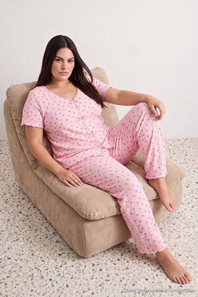 Trendyol Curve Pink Floral Pointel Knitted Plus Size Pajama Set Tbbss26Ai00070