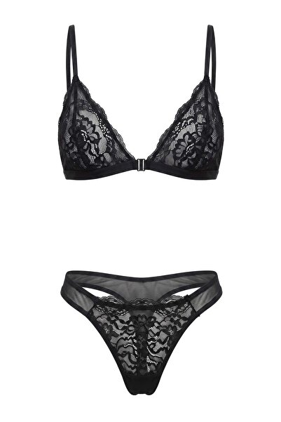 Trendyol Collection طقم ملابس داخلية بدون كابسولات من الدانتيل الأسود THMAW27...
