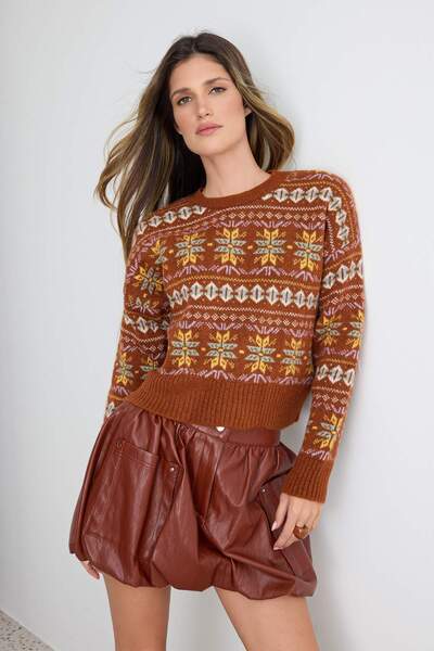Trendyol Collection Brown Wide Fit Soft Textured Patterned Knitwear Sweater T...