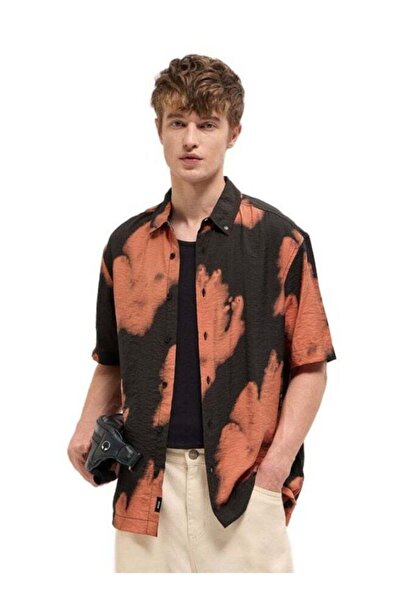 The Bear House Men's Black with Peach Abstract Digital Print Relax Fit Casual...
