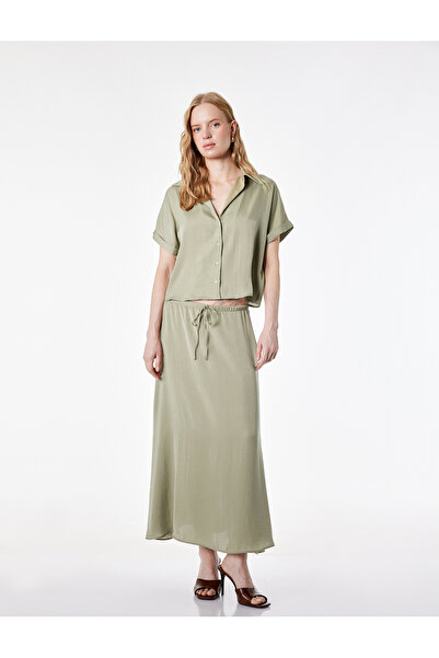 Koton Aerobin Fabric Short Sleeve Satin Crop Shirt