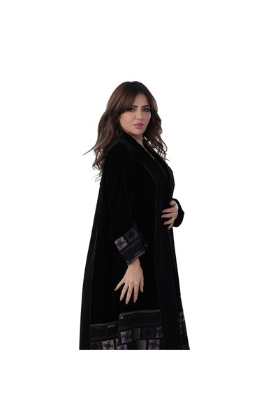 Lamir Luxurious Ceramic Abaya, Elegant Fusion of Ceramic and Velvet.
